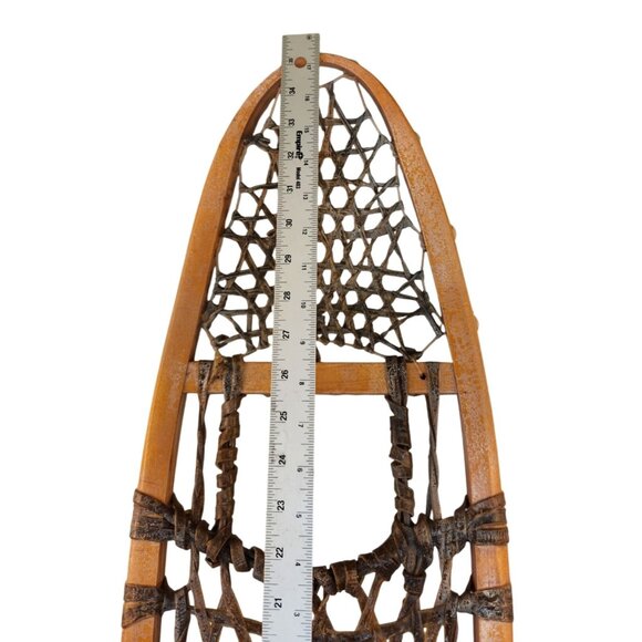 Vintage Wooden Snowshoe With Rawhide Lacing Made In Canada 10" x 36" Traditional - Picture 3 of 13